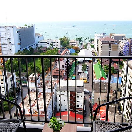 The Base Pattaya Exterior foto